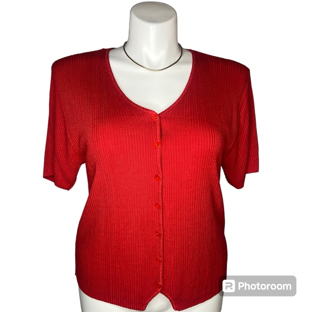 Red Ribbed Short Sleeve Button Front Top Size 1X - Picture 2 of 16